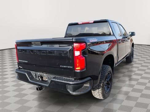 Used 2021 Chevrolet Silverado 1500 Custom Trail Boss image 3