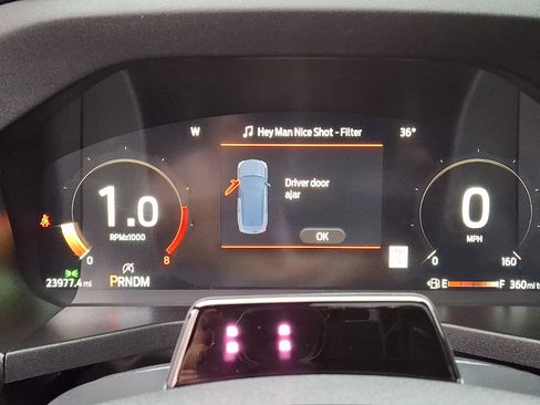 Used 2025 Ford Explorer ST image 23