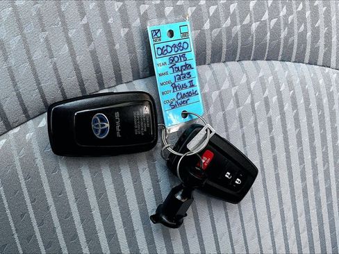 Used 2018 Toyota Prius Two w/ Prius Two Safety Plus Package FWD image 15