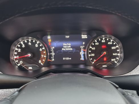 Used 2022 Jeep Compass Latitude w/ Sun and Sound Group image 28