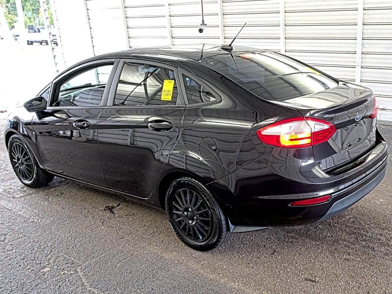 Used 2015 Ford Fiesta S FWD image 5