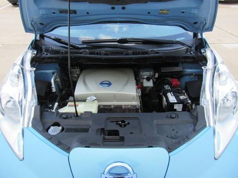 Used 2015 Nissan Leaf S w/ Charge Package image 49