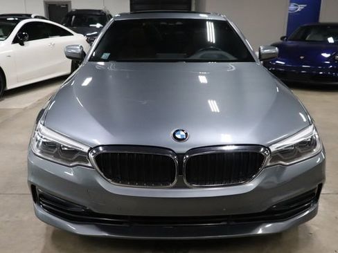Used 2019 BMW 540i w/ Executive Package RWD image 8