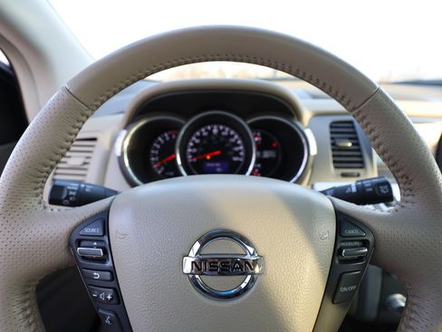 Used 2014 Nissan Murano SL w/ Navigation Package image 29