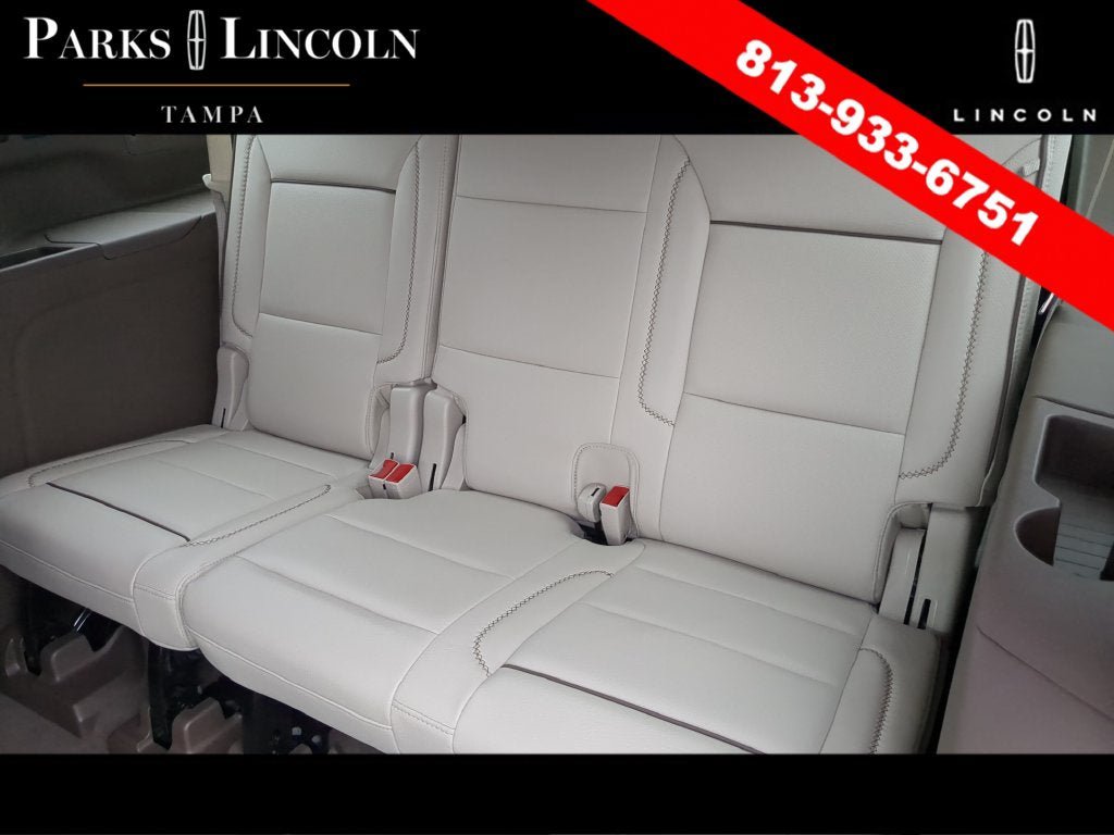 Used 2025 GMC Yukon XL Denali w/ Sun & Power Step Package RWD image 15