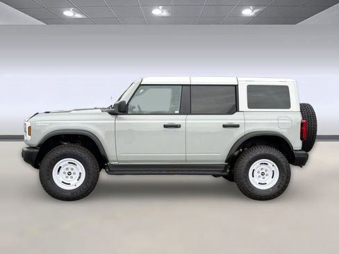 New 2026 Ford Bronco Heritage Edition AWD/4WD image 2