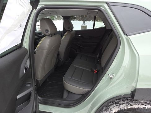 New 2026 Chevrolet Trax ACTIV w/ Driver Confidence Package image 18