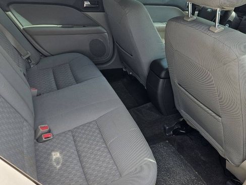 Used 2012 Ford Fusion SE FWD image 13