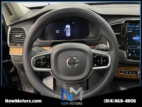 Used 2023 Volvo XC90 B5 Plus w/ Protection Package Premier image 12