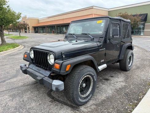 Used 1998 Jeep Wrangler SE AWD/4WD image 2