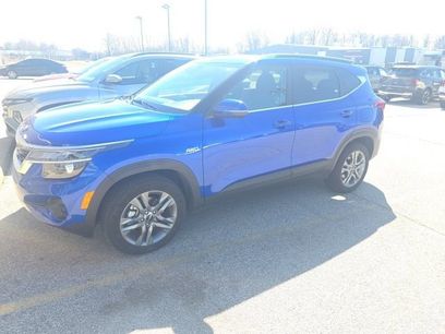 Used 2023 Kia Seltos S w/ Navigation Package