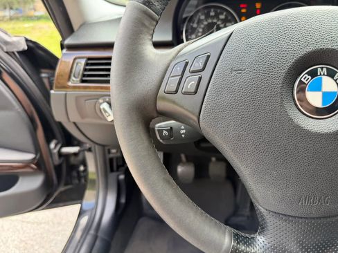 Used 2011 BMW 328i Sedan image 23