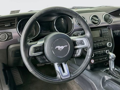 Used 2015 Ford Mustang GT image 17