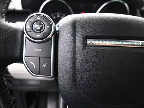 Used 2016 Land Rover Range Rover Sport HSE image 28