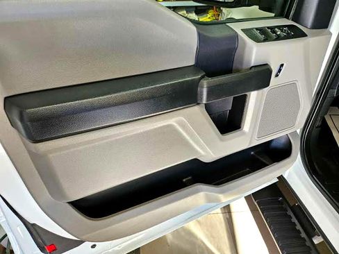 Used 2022 Ford F450 XL w/ Power Equipment Group image 15