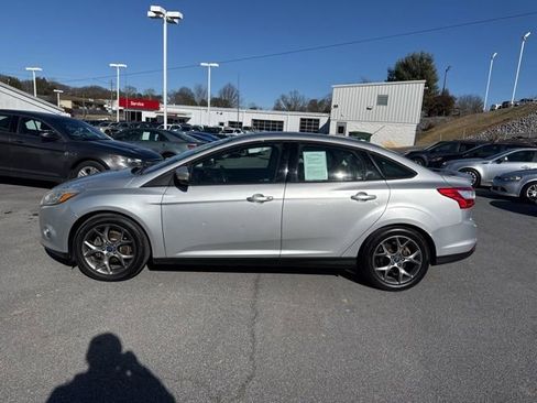 Used 2013 Ford Focus SE image 5