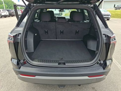 Used 2026 Chevrolet Equinox LT FWD image 29