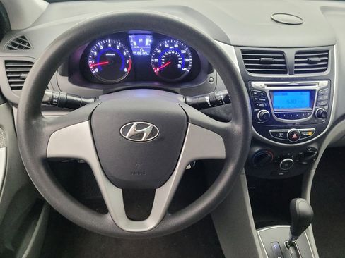 Used 2013 Hyundai Accent GLS image 22