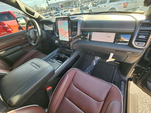 Used 2025 RAM 1500 Limited image 17