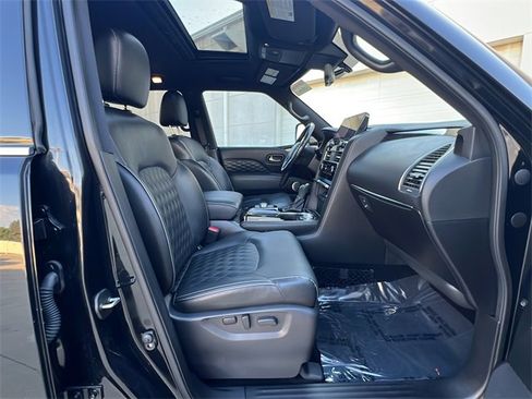 Certified 2024 INFINITI QX80 Sensory image 37