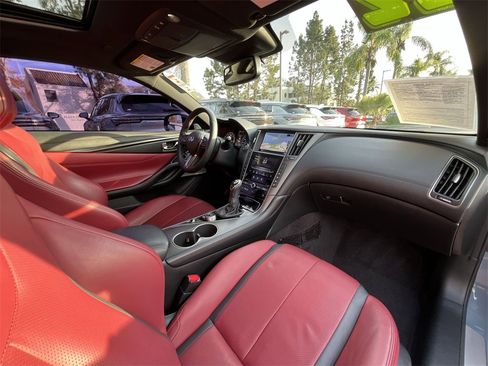 Used 2022 INFINITI Q60 Red Sport 400 w/ Carbon Fiber Package image 29