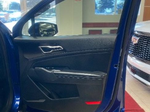 Used 2023 Kia Sportage EX FWD image 13