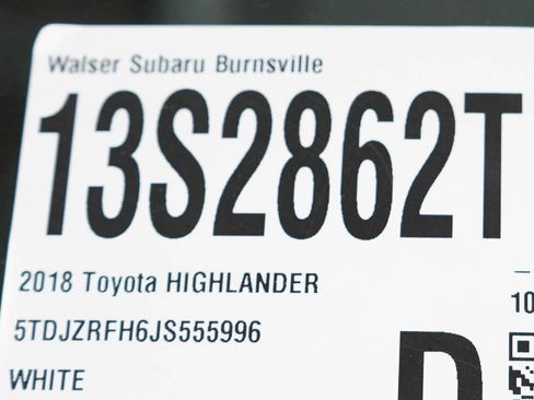 Used 2018 Toyota Highlander XLE AWD/4WD image 28