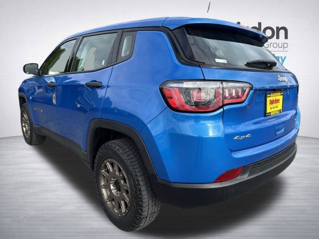 Used 2018 Jeep Compass Sport AWD/4WD image 5
