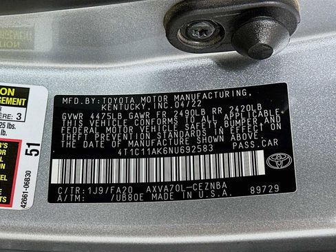 Used 2022 Toyota Camry LE image 28