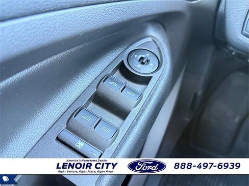 Certified 2018 Ford Escape SEL image 18