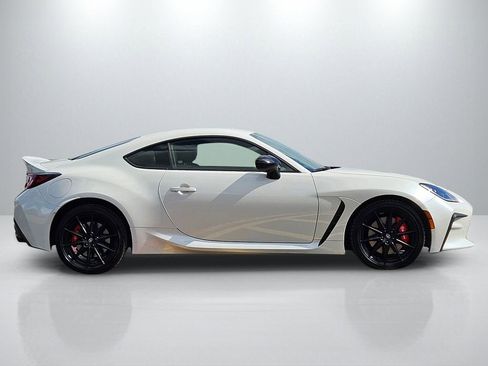 Used 2024 Toyota GR86 Premium w/ Performance Package RWD image 4