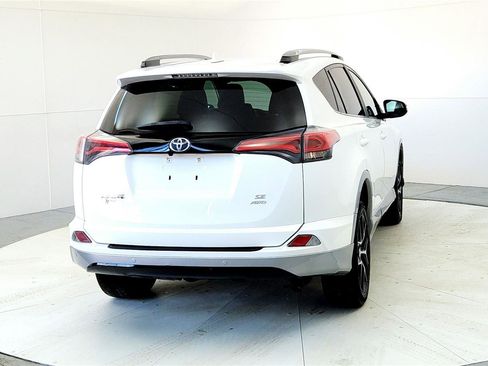Used 2017 Toyota RAV4 SE w/ Power Extra Value Package image 5
