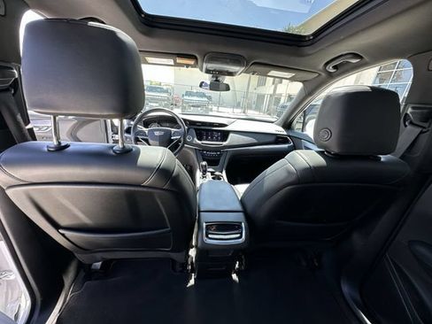 Certified 2023 Cadillac XT6 Luxury FWD image 30