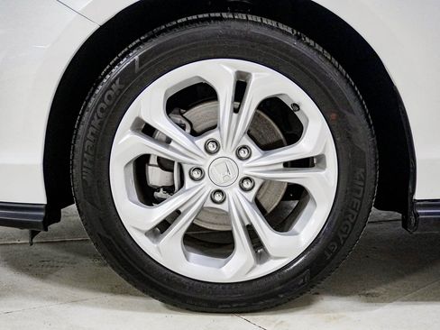 Certified 2023 Honda Accord LX image 14