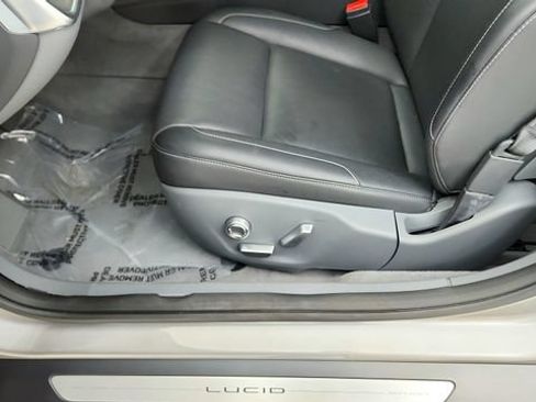 Used 2024 Lucid Air Touring AWD/4WD image 50