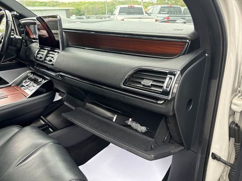 Used 2021 Lincoln Navigator L Reserve AWD/4WD image 52