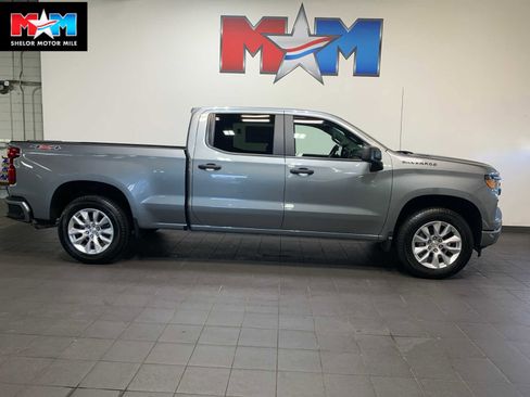 New 2026 Chevrolet Silverado 1500 Custom image 1