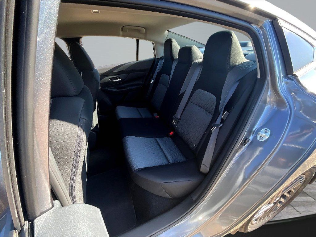 Used 2026 Nissan Sentra SV w/ SV Convenience Package FWD image 27