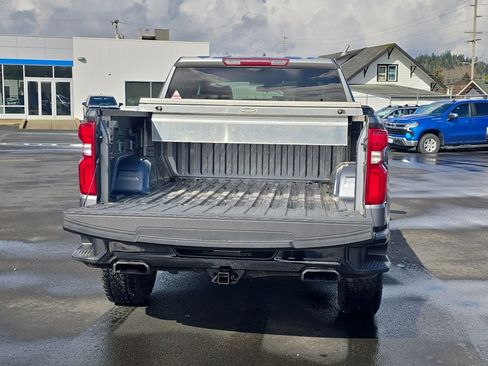 Certified 2021 Chevrolet Silverado 1500 LT Trail Boss w/ LPO, Dark Essentials Package image 9