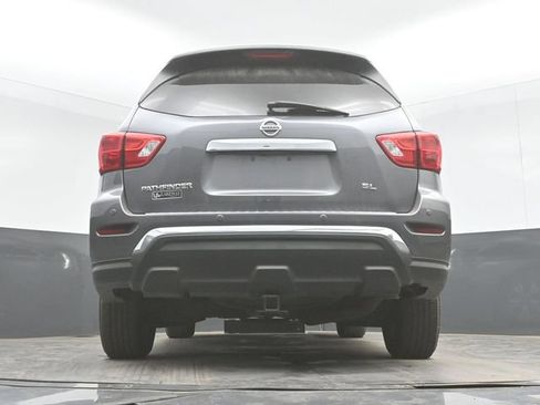 Used 2019 Nissan Pathfinder SL FWD image 34