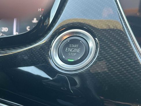 Certified 2024 Cadillac XT6 Sport w/ LPO, Floor Liner Package image 17