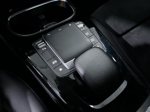 Used 2023 Mercedes-Benz CLA 250 image 20