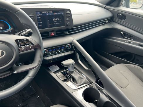 New 2026 Hyundai Elantra SEL Sport w/ Cargo Package FWD image 36