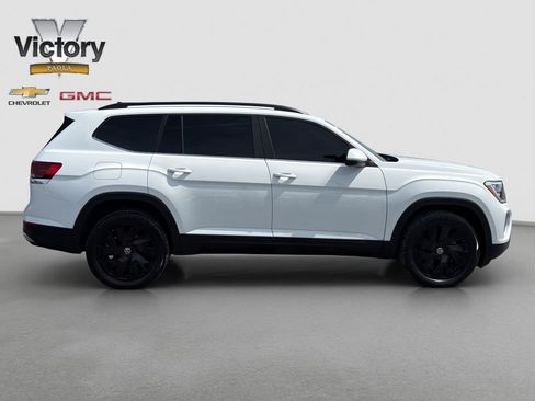Used 2024 Volkswagen Atlas SE w/ Black Wheel Package AWD/4WD image 7