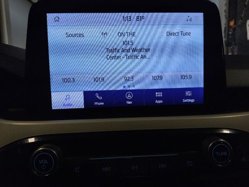 Used 2020 Ford Escape SE FWD image 25