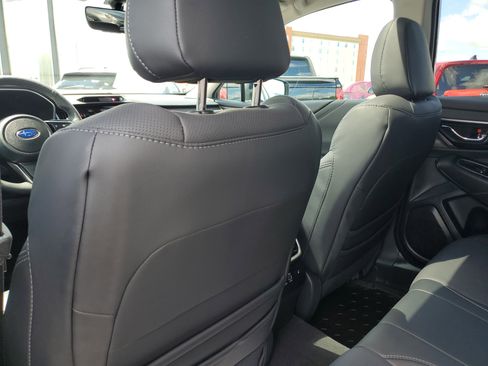 Used 2025 Subaru Outback Limited w/ Popular Package #2 AWD/4WD image 13