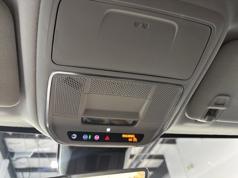 New 2026 GMC Terrain Denali w/ LPO, Floor Liner Package image 23