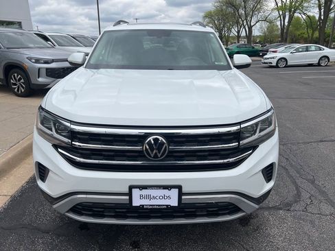 Used 2022 Volkswagen Atlas SE w/ Panoramic Sunroof Package AWD/4WD image 9