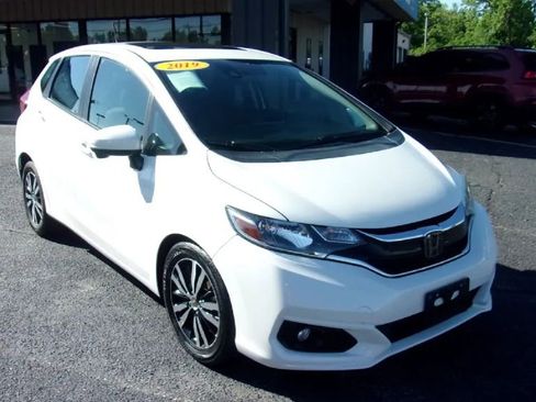 Used 2019 Honda Fit EX image 2