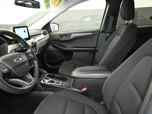 Used 2025 Ford Escape Active AWD/4WD image 15
